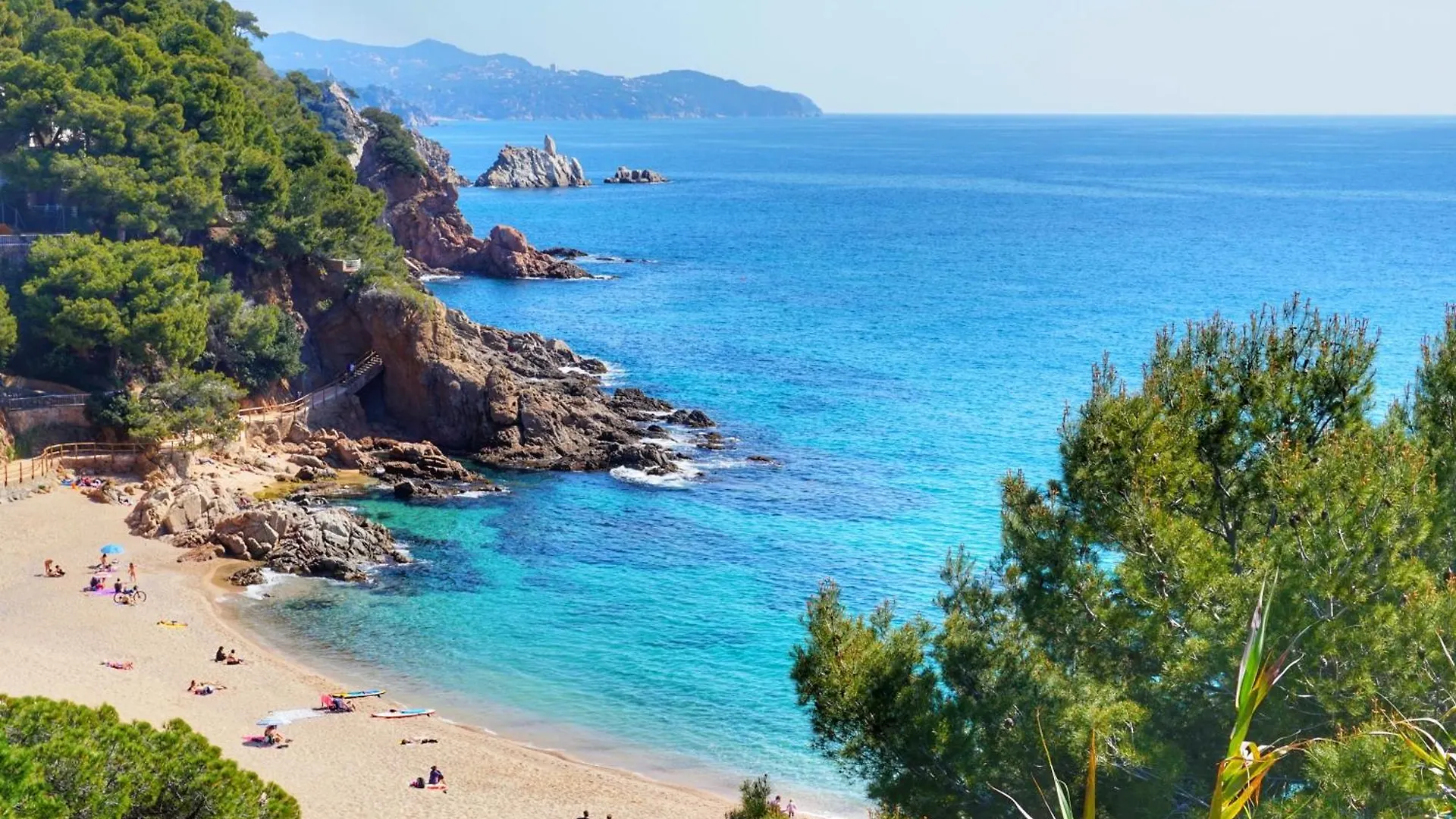 Aparthotel Cbn Apartments Lloret de Mar Spain
